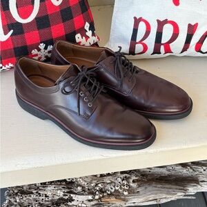 Johnston & Murphy Deep Burgundy Plain Toe Dress Shoes size 9